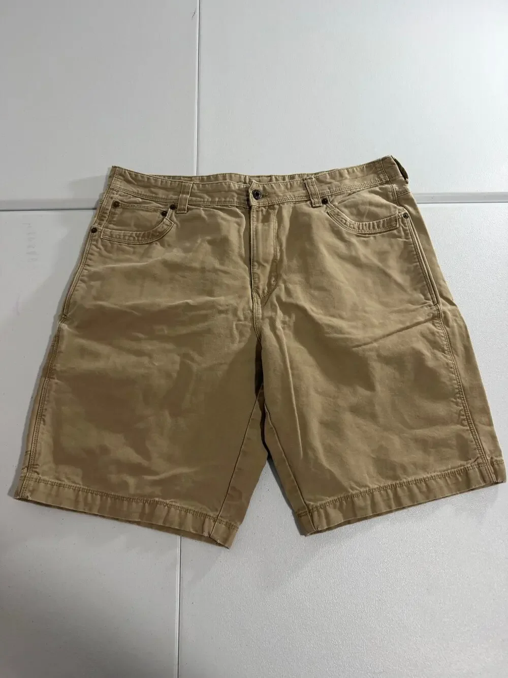 Eddie Bauer Men's Size 38 Khaki Specially Dyed Canvas Carpenter Cargo Shorts